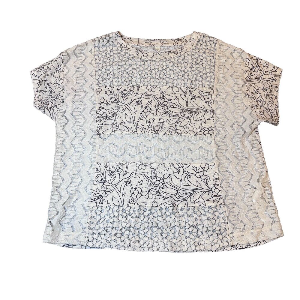 Anthropologie Lace Floral T Shirt Blouse Size XS Boho Crop Top Style